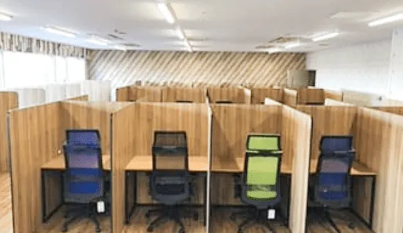 コインスペースベイタワー