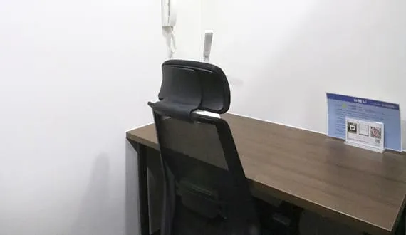 ルノアール汐留口